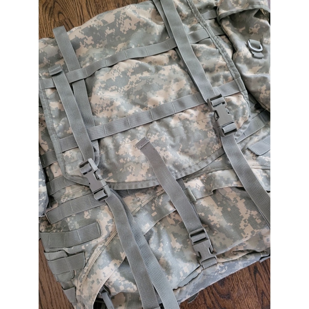 US Army Military MOLLE II Large Modular Lightweight Rucksack Backpack Ruck USGI - Picture 2 of 7